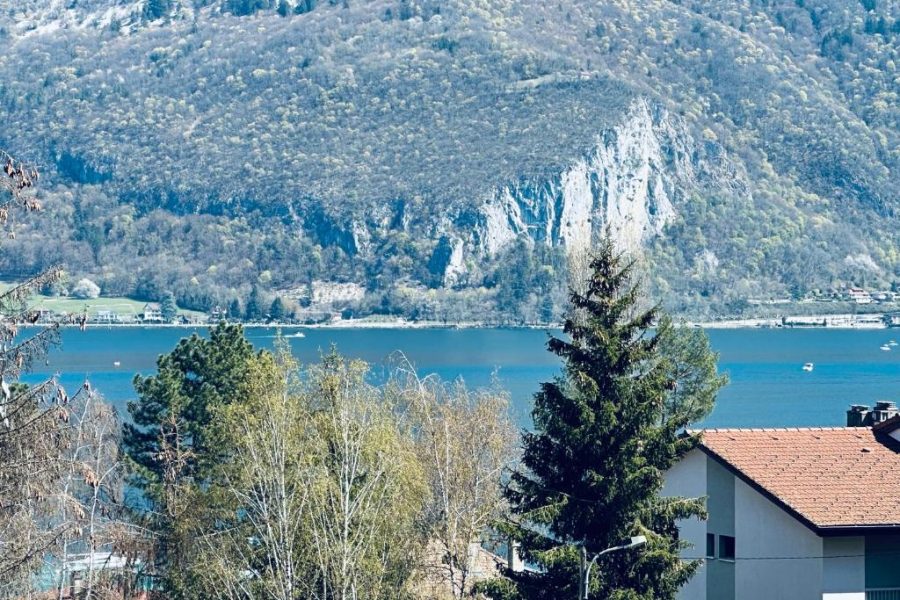 Lac arte postale