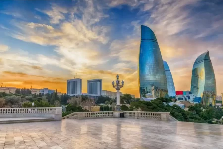 دليلك الشامل: السياحه في اذربيجان للعوائل لعام 2025